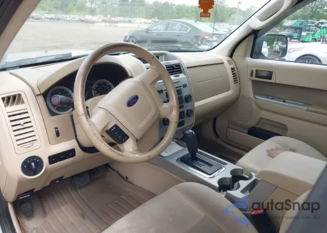 2009 Ford Escape Xlt from USA, damaged, VIN 1FMCU93G09KA57259